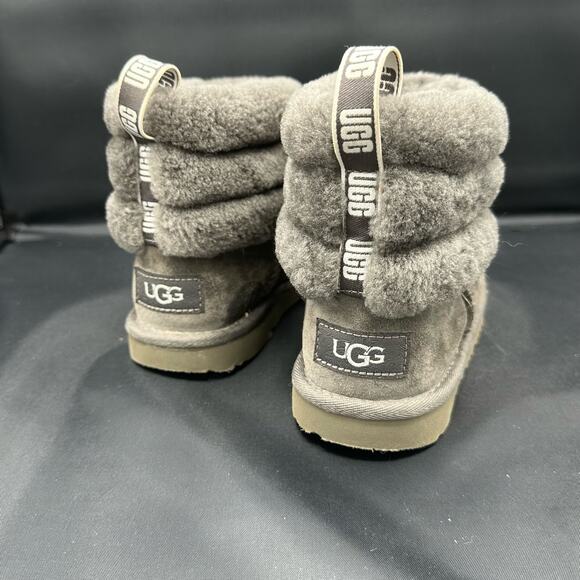 UGG Childrens Gray Boots Size 12 US Pull On - Picture 2 of 8